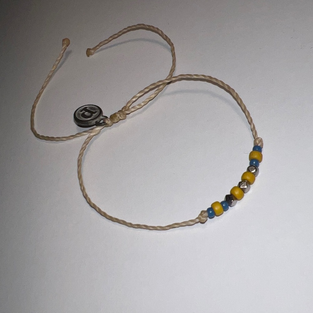 Beaded pura vida bracelet